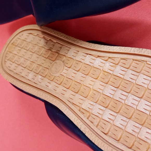 Very Rare 1985 Fido Dido blue Slip On Summer Shoe's UNISEX - Picture 8 of 8